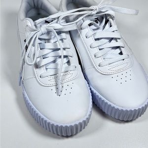 Puma 6.5 Carina 2.0 white soft foam leather top sneakers